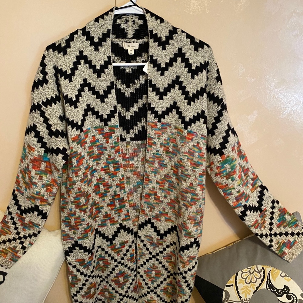 Sweater - Picture 2 of 2